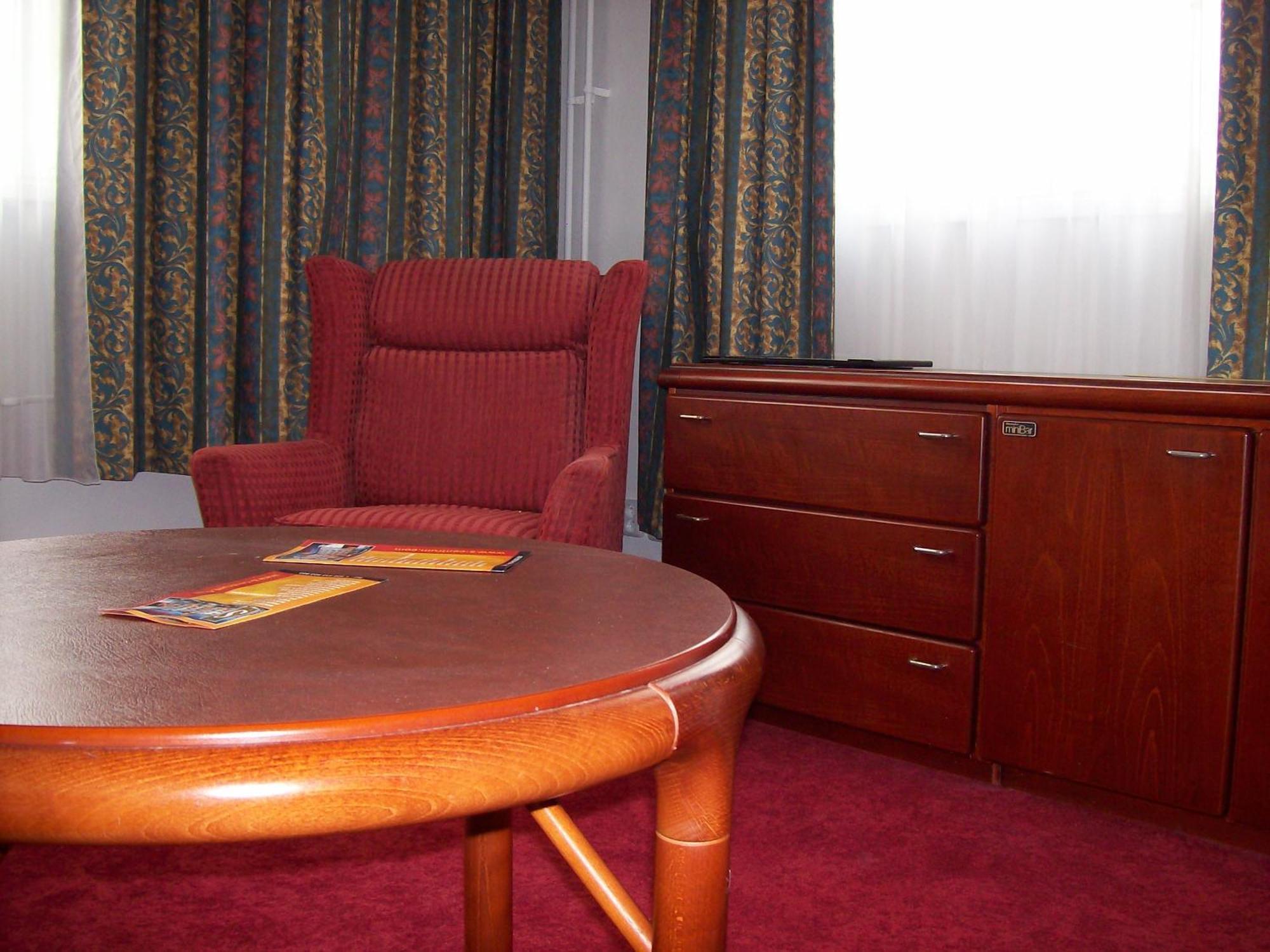 Hotel S-centrum 4*